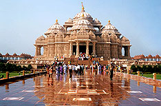 Akshardham Temple Delhi Tours and Travel India
