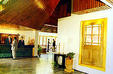 Hotel Broadway Booking Srinagar Hotels Reservation