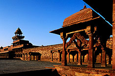 Fatehpur Sikri Agra Tour Operator India