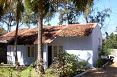 Golden Sun Hotel and Beach Resort Booking Kumarakom Hotels Reservation